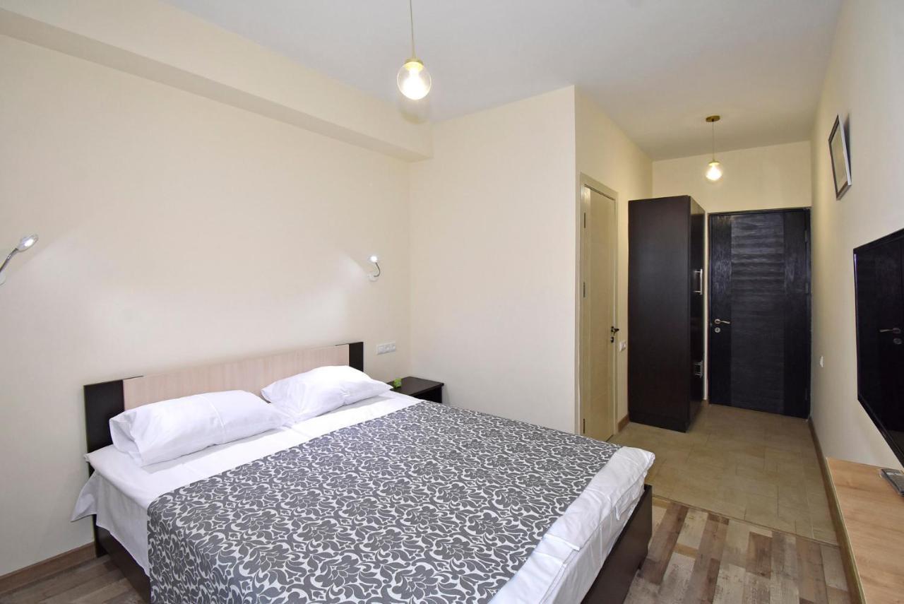 The Nut Guest House Erevan Exterior foto
