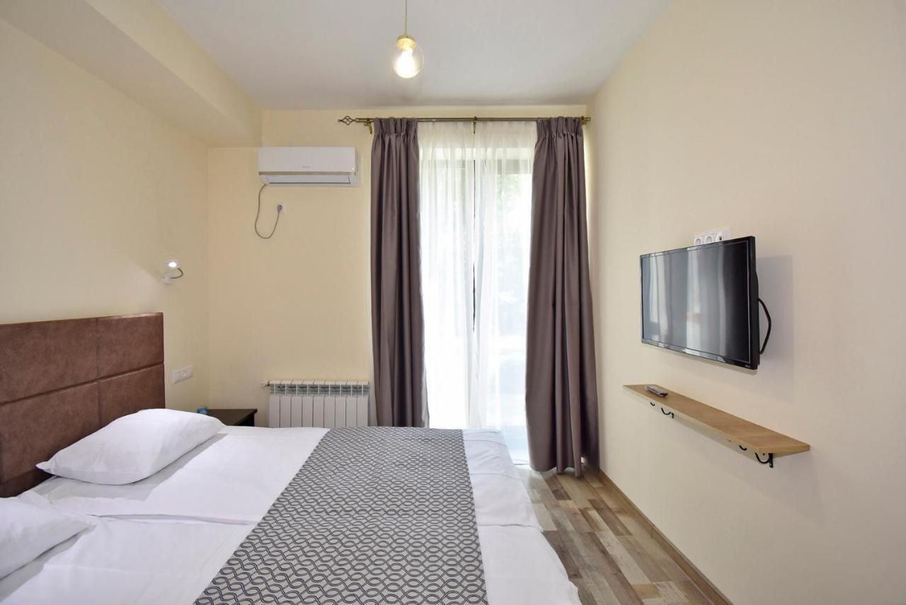 The Nut Guest House Erevan Exterior foto